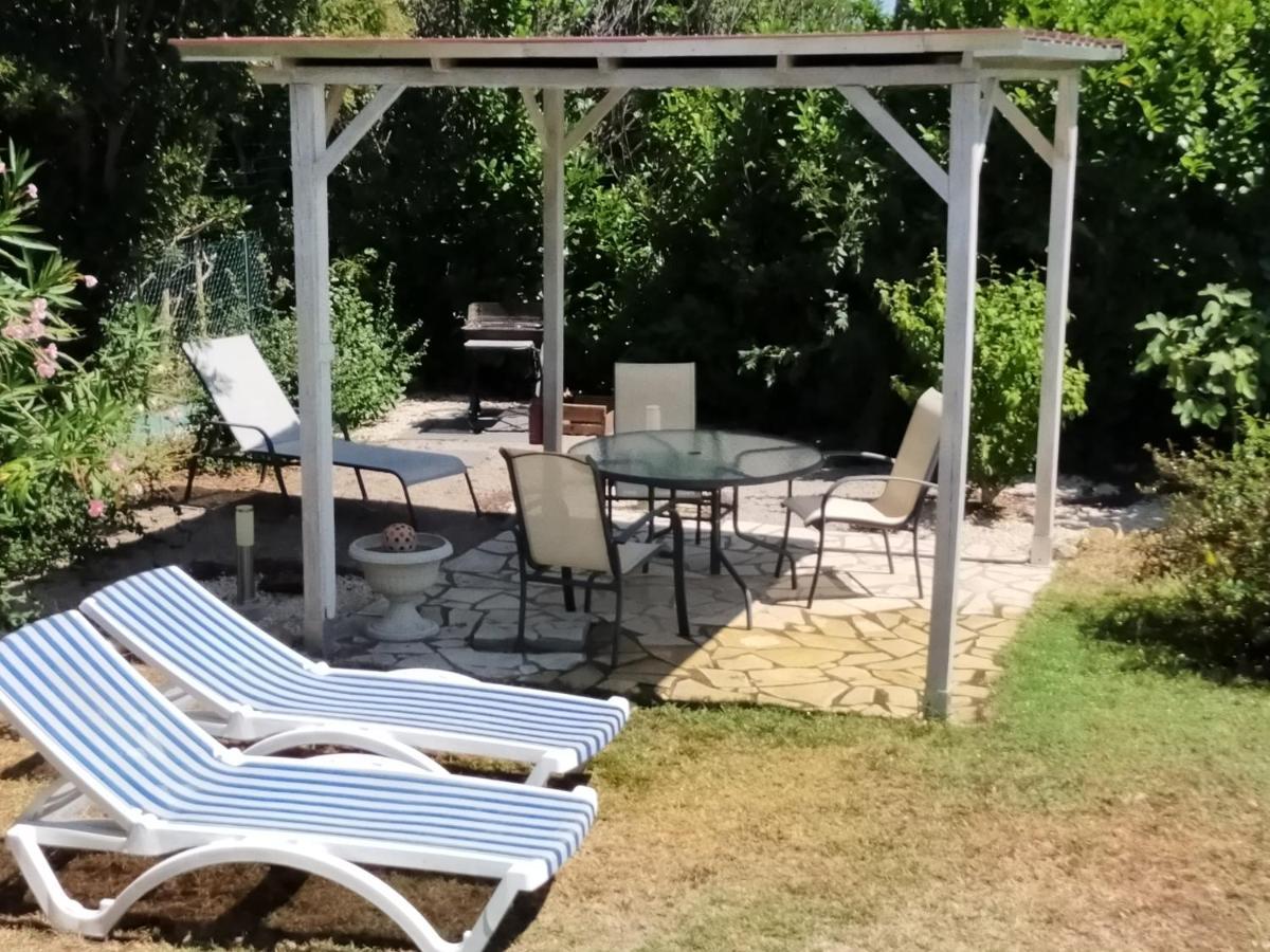Gite Climatise L'Oisellerie Castelnou Exterior foto